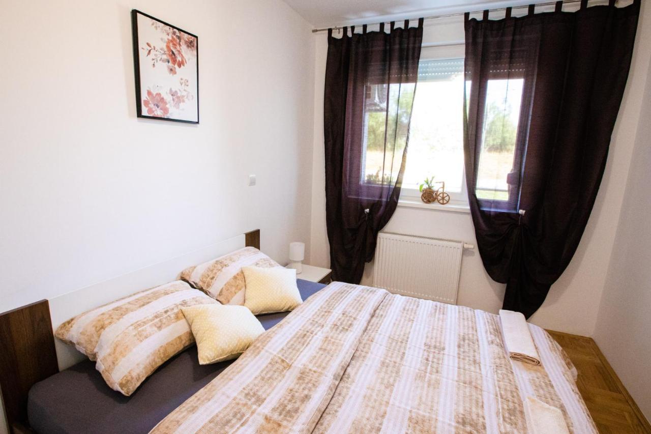 Apartmani 6M I M5 Zagreb Extérieur photo